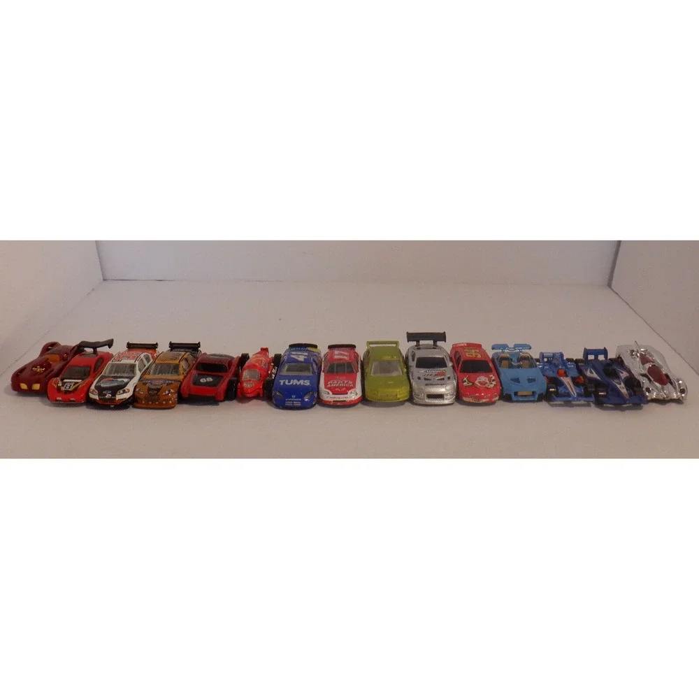 Lot Of 15 HotWheels And Other Die-Cast‎ Cars